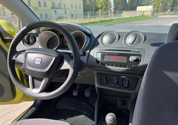 Seat Ibiza cena 14500 przebieg: 224900, rok produkcji 2010 z Tłuszcz małe 211